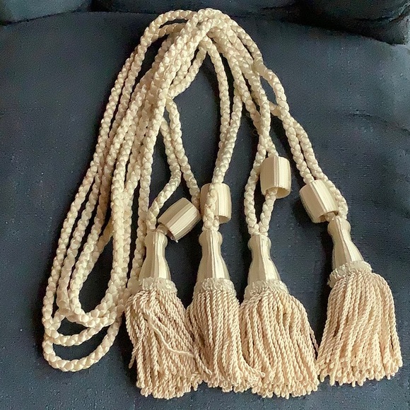 Vintage Drapery / Curtain Off White Satin Tie Backs with Tassels ~4~ - Picture 1 of 5